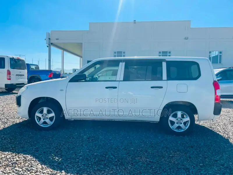 Toyota Succeed 2019