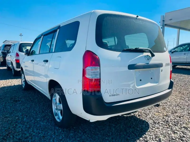 Toyota Succeed 2019
