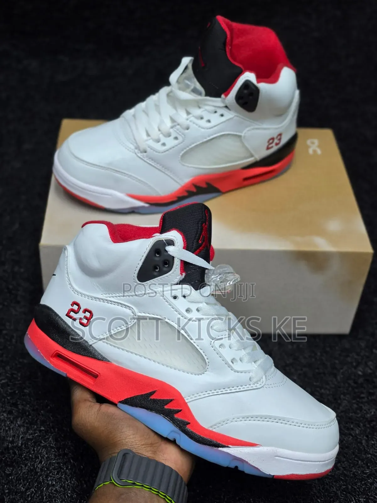 Nike Air Jordan 5 Retro "Fire Red (Black Tongue