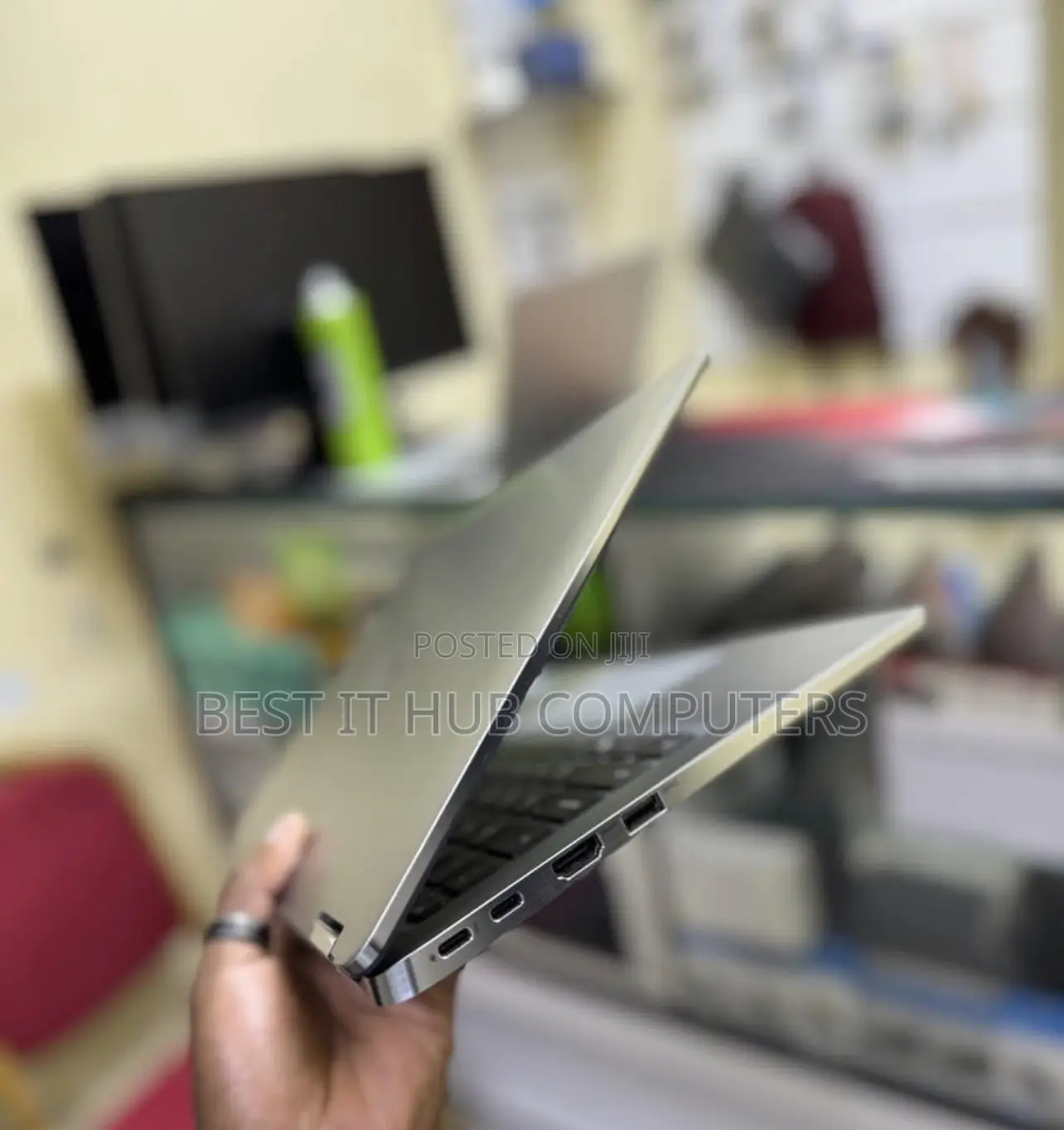 Laptop Dell Latitude 7400 2-in-1 16GB Intel Core i7 SSD 512GB