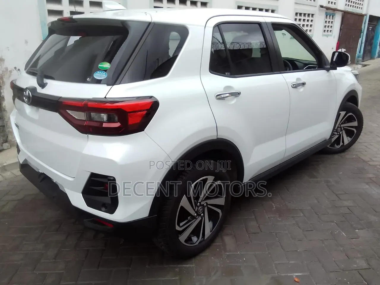 Toyota Raize 2020 White