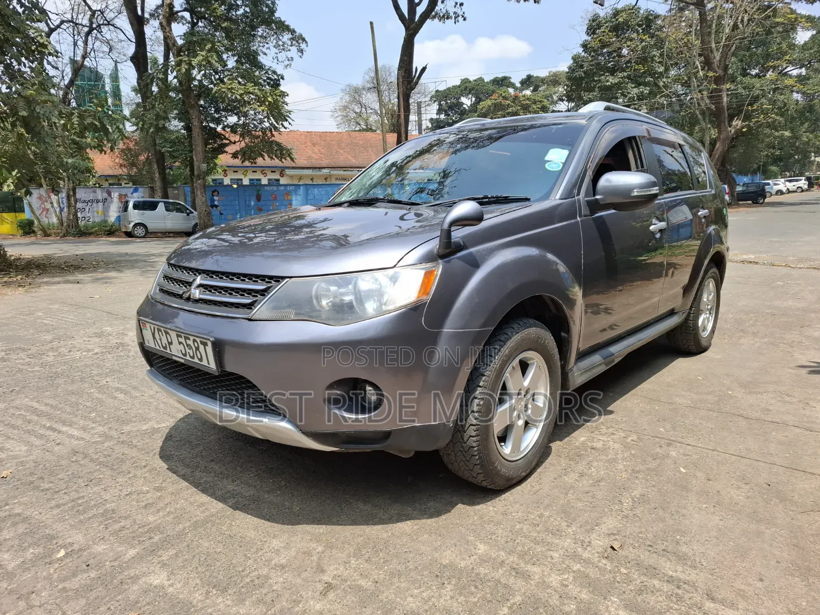 Mitsubishi Outlander 2011 Gray