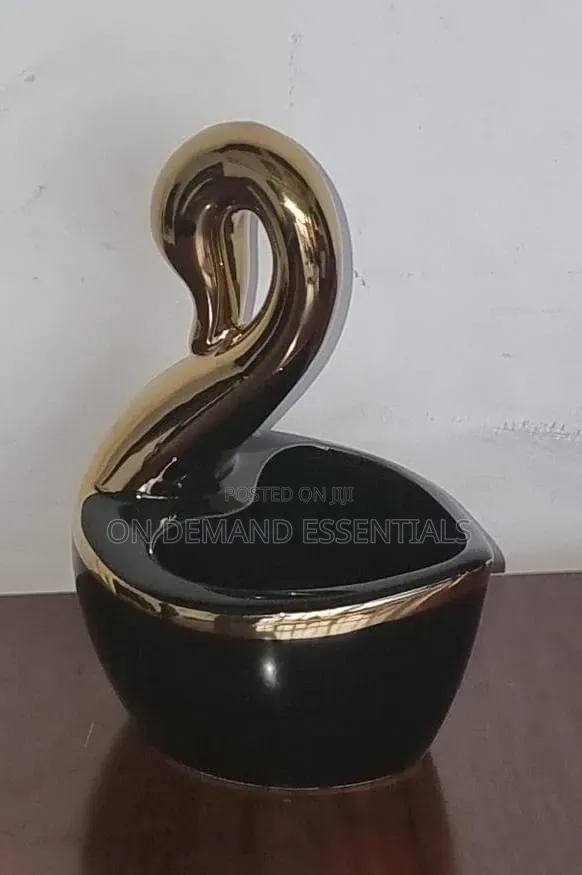 Ceramic Love Shape a Swan Bowl Multipurpose Organizer