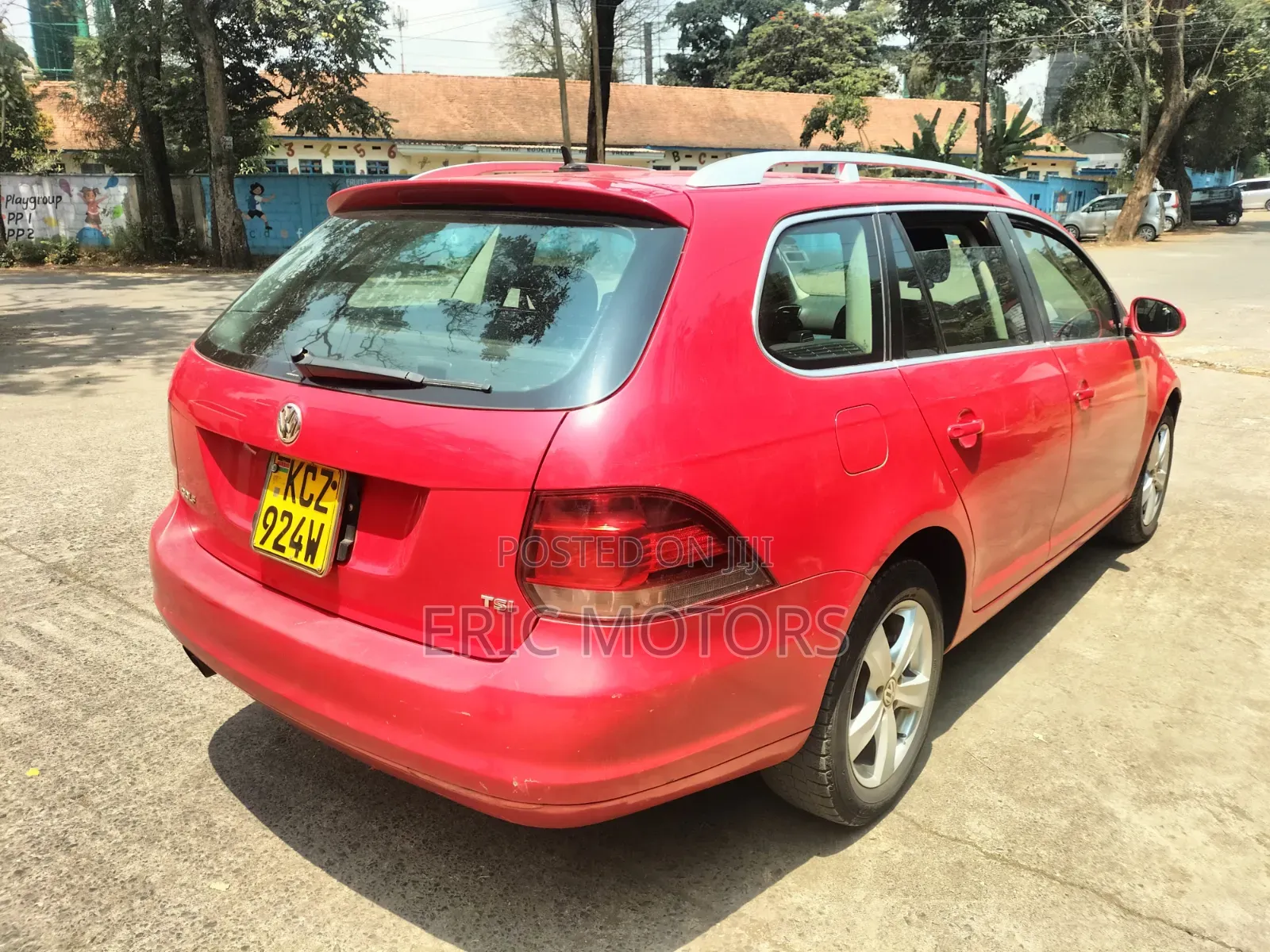 Volkswagen Golf 2013 Red