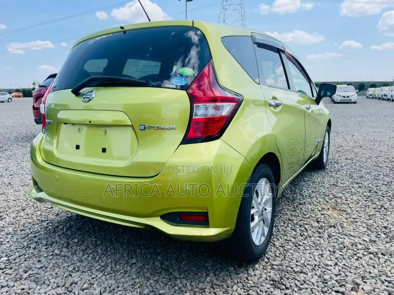 Nissan Note 1.2 Hybrid 2020 Green