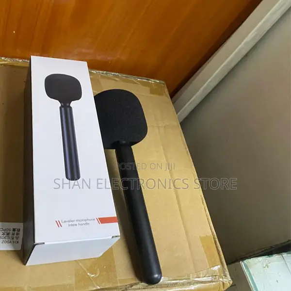 Lightweight and Portable Windproof Sponge Lavalier Microphone Handle