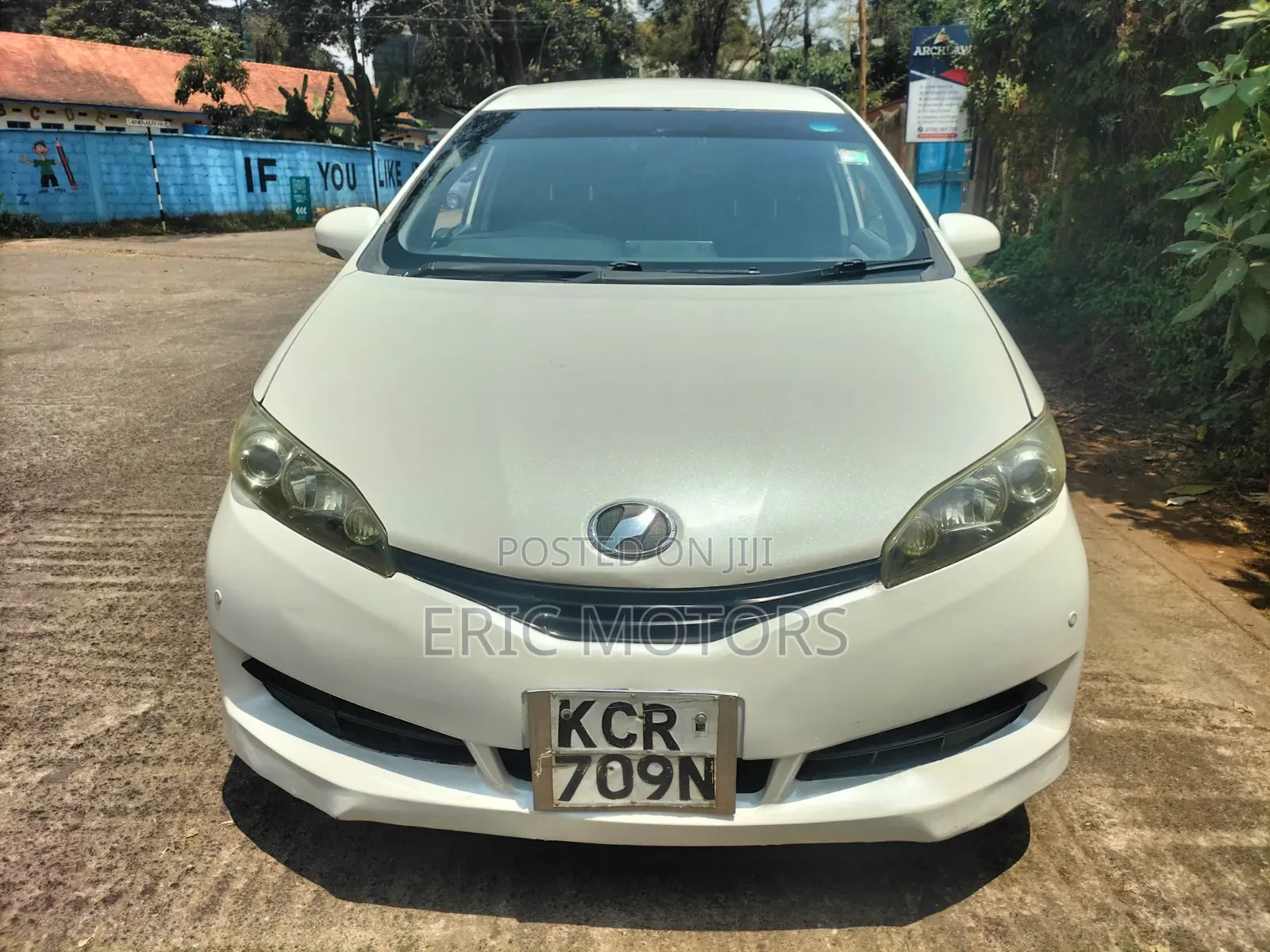 Toyota Wish 2011 White