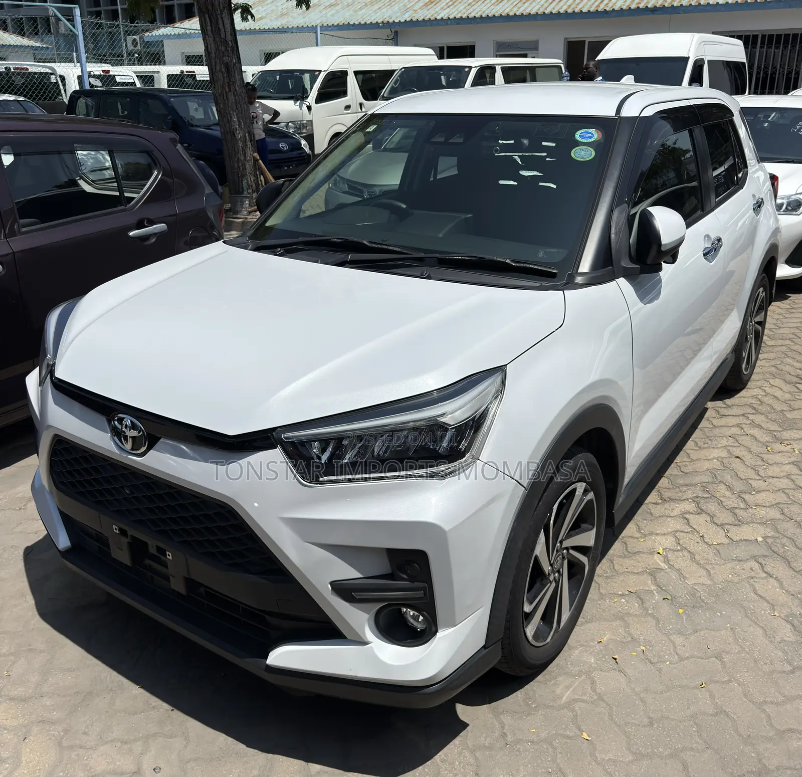 Toyota Raize 1.0 FWD 2020 White
