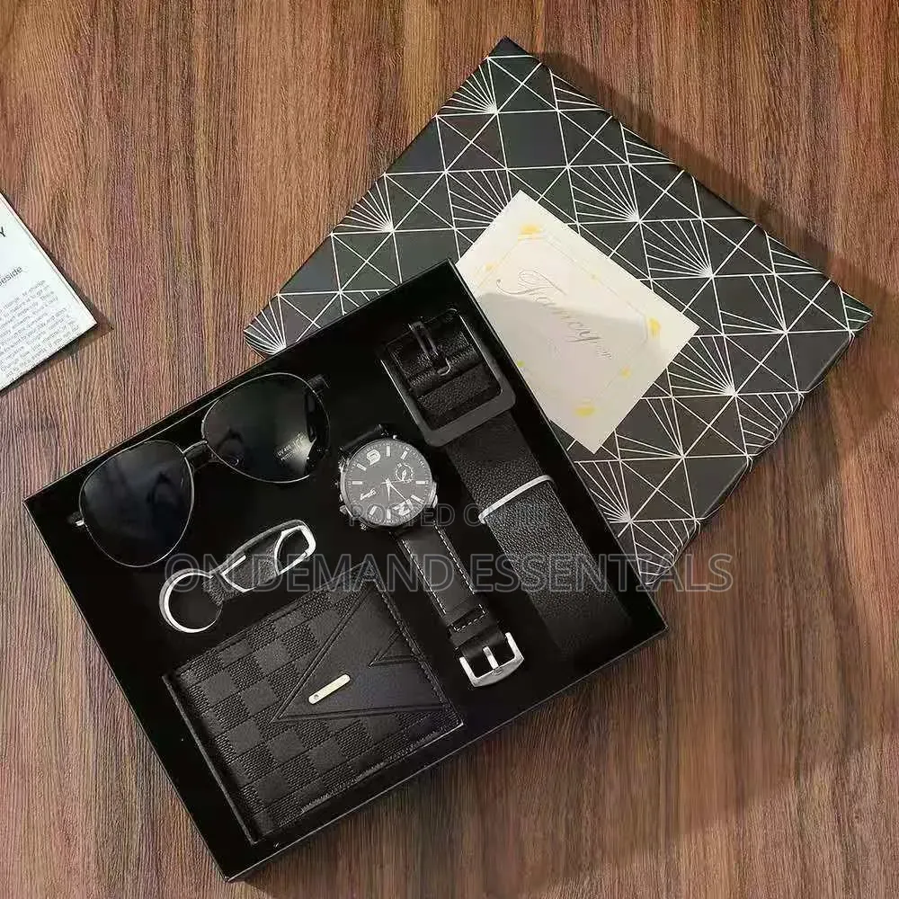 Elegant Men’s Gift Set – Class Style in One Box