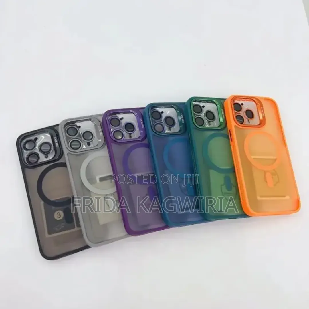 iPhone 16 Pro Max MagSafe Case With Stand and Lens Protector