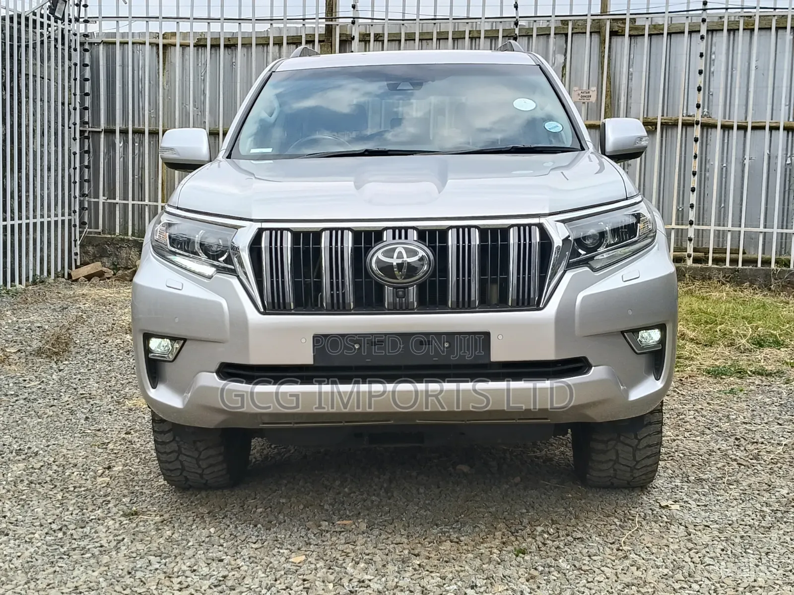 Toyota Land Cruiser Prado 2019 Silver