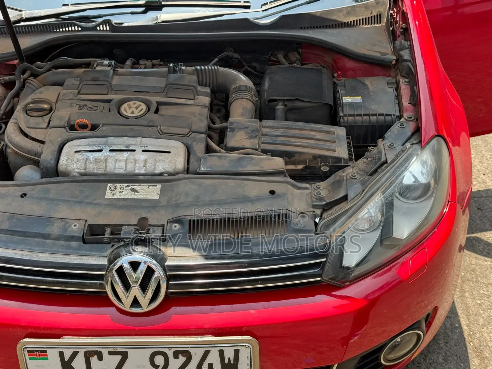 Volkswagen Golf 2013 Red
