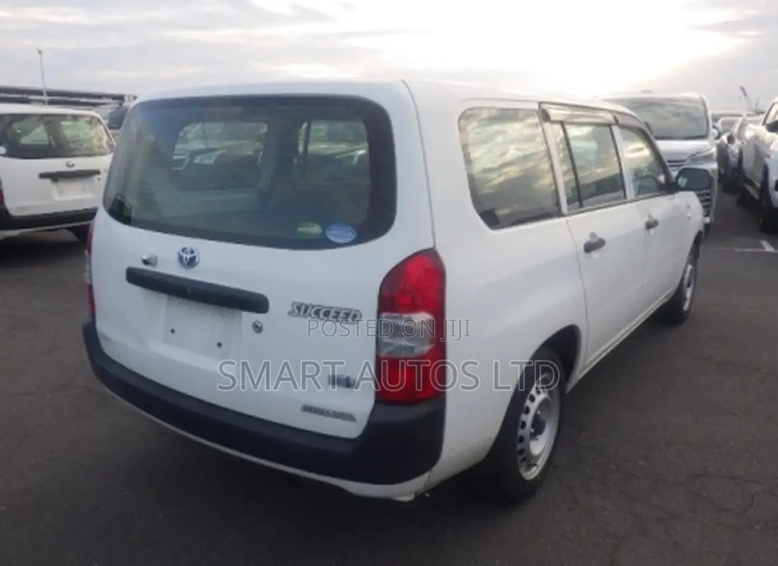 Toyota Succeed 2019 White