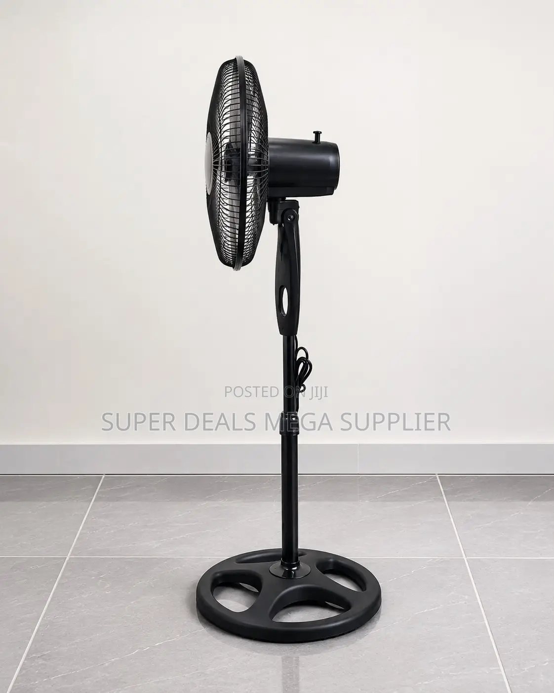 Wide Swing, Energy Efficient 16′′ Electric Stand Fan
