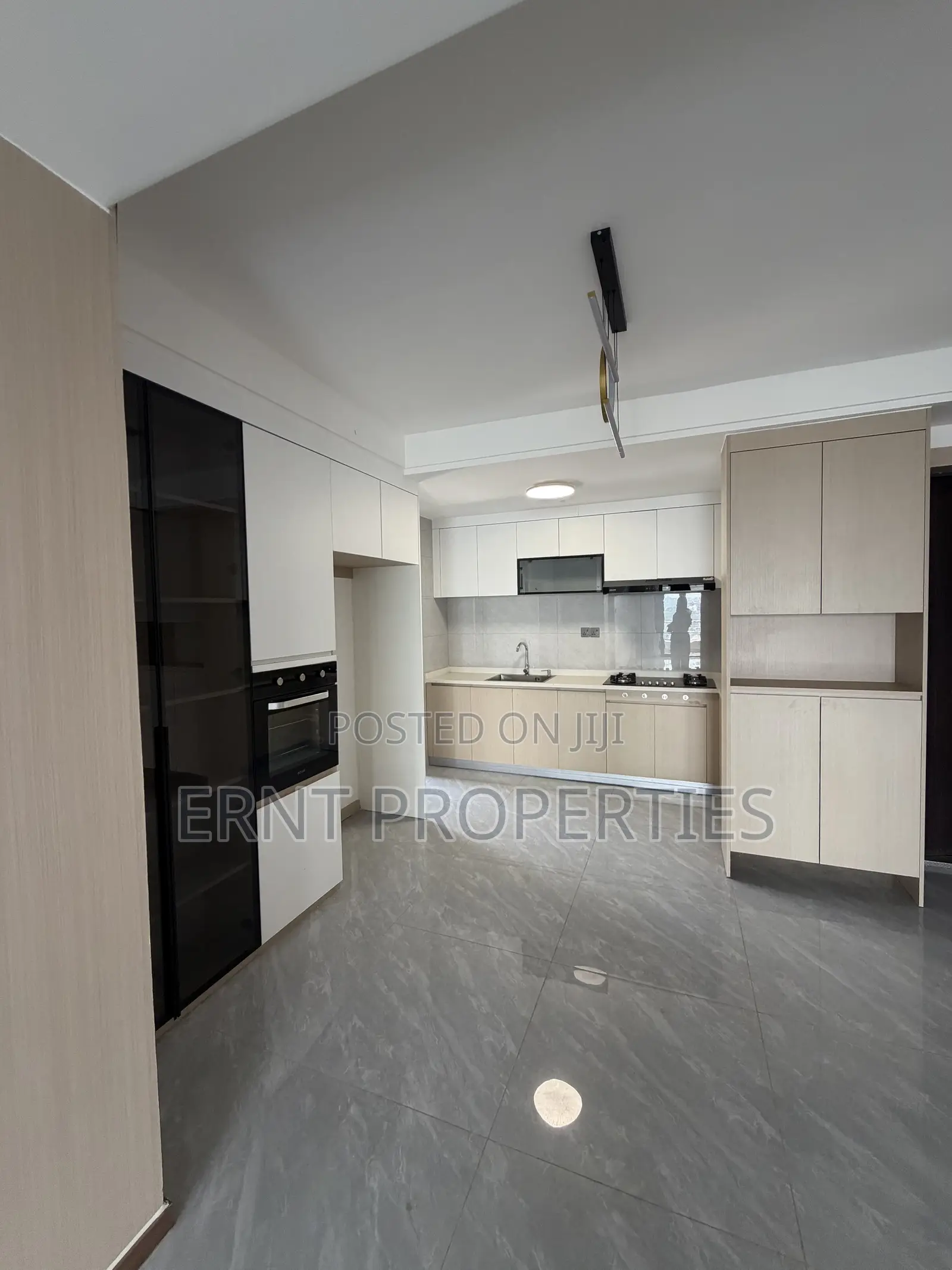 3bdrm Apartment in Riverside Drive for sale