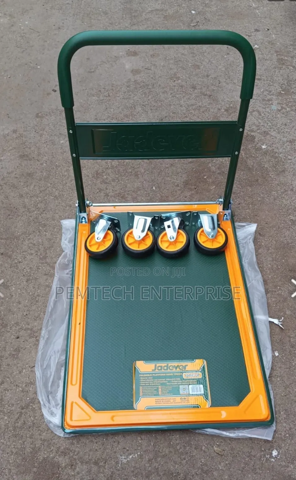 Jadever Heavy-Duty Foldable Platform Hand Truck (JDWB1330).