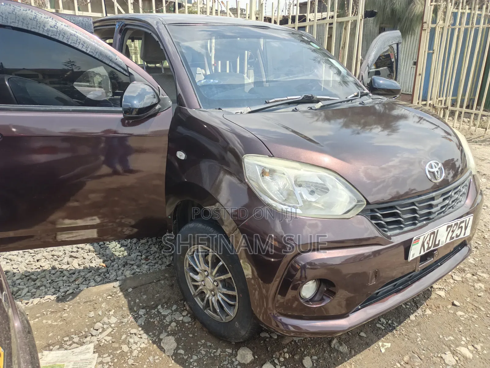 Toyota Passo 2016 Brown