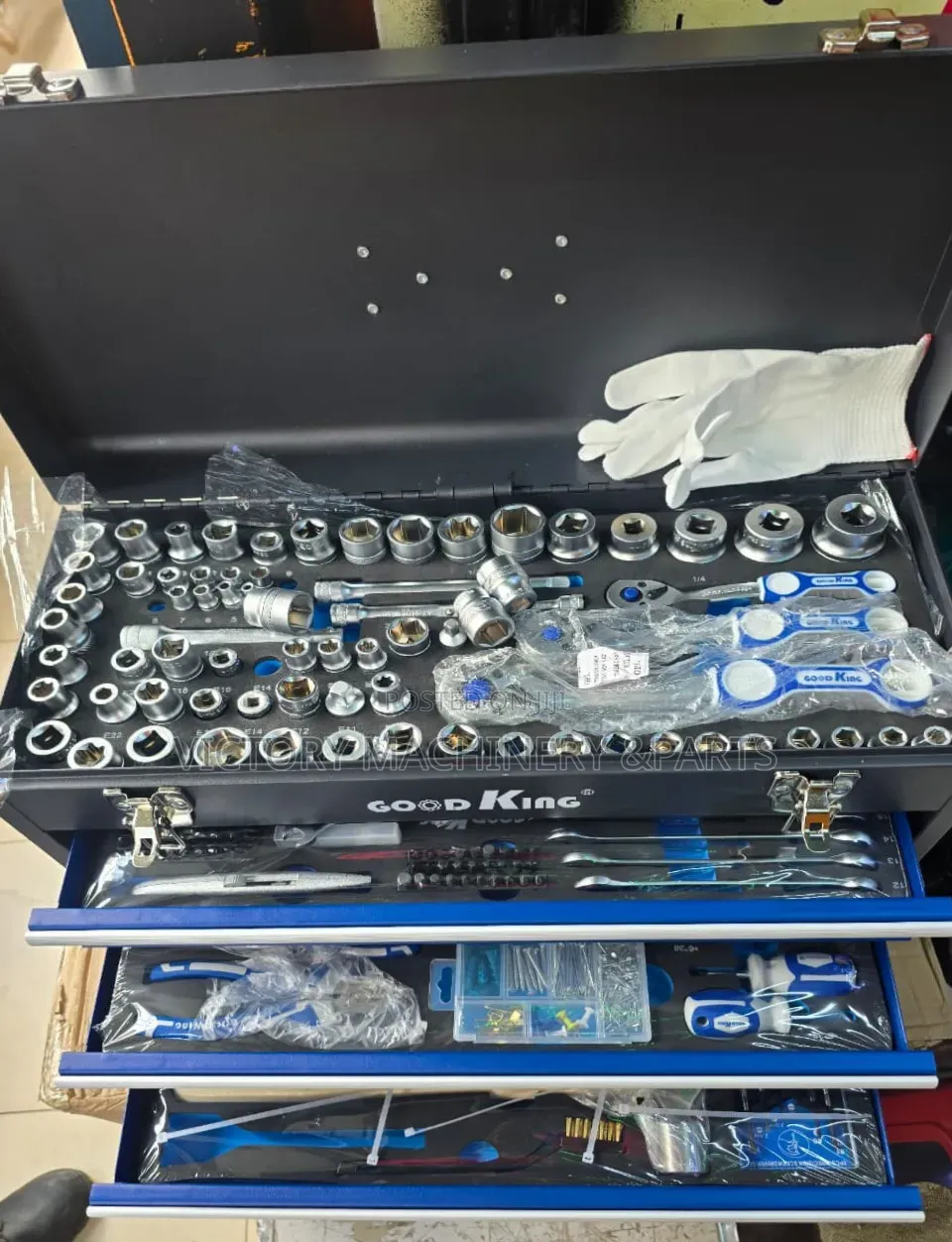 408-Piece Mechanical Toolbox