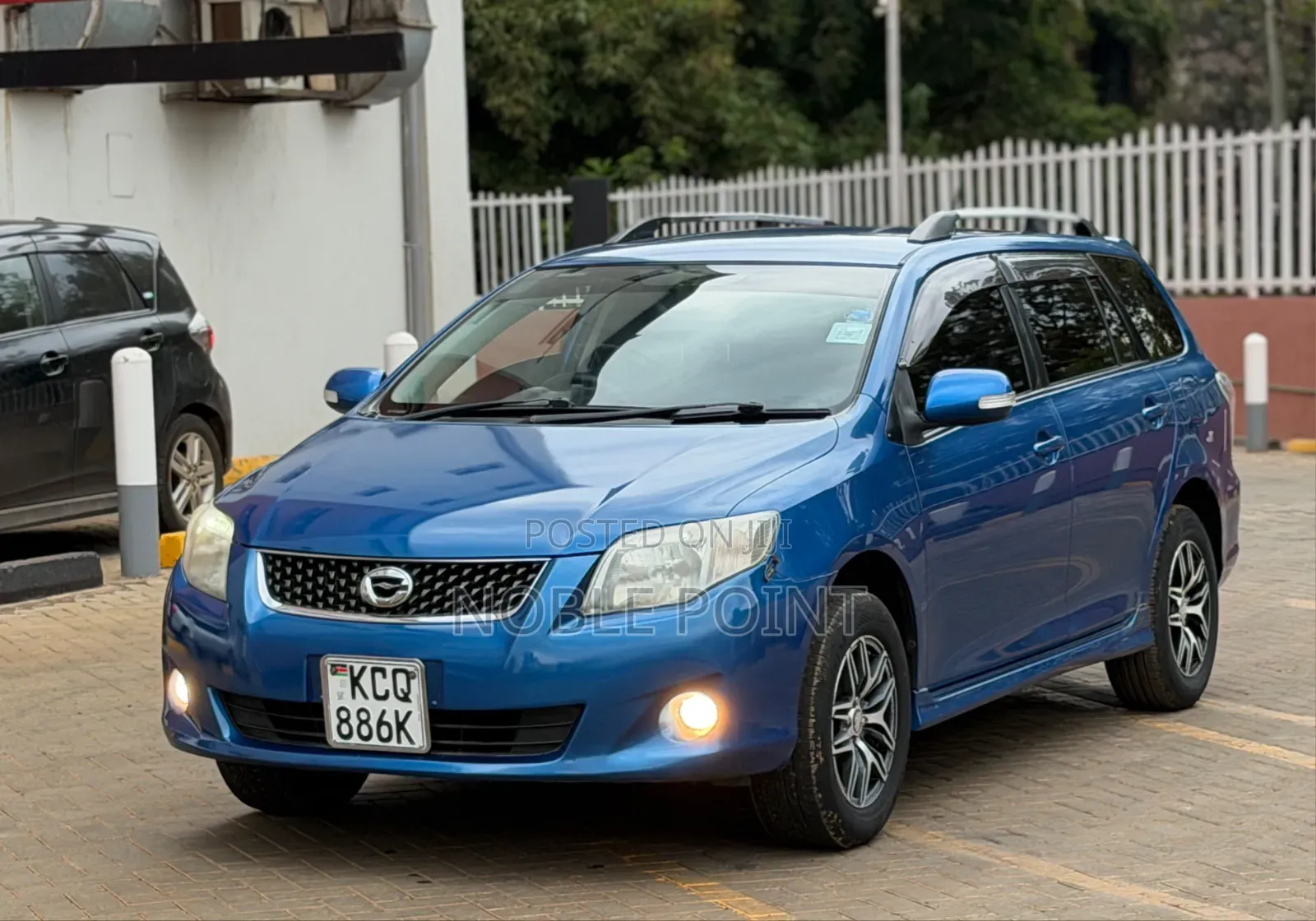 Toyota Corolla Fielder 2011 Blue