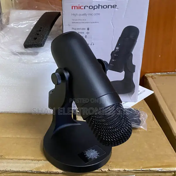 Plug Play Table-Top Design Microphone With Voice Cancellation
