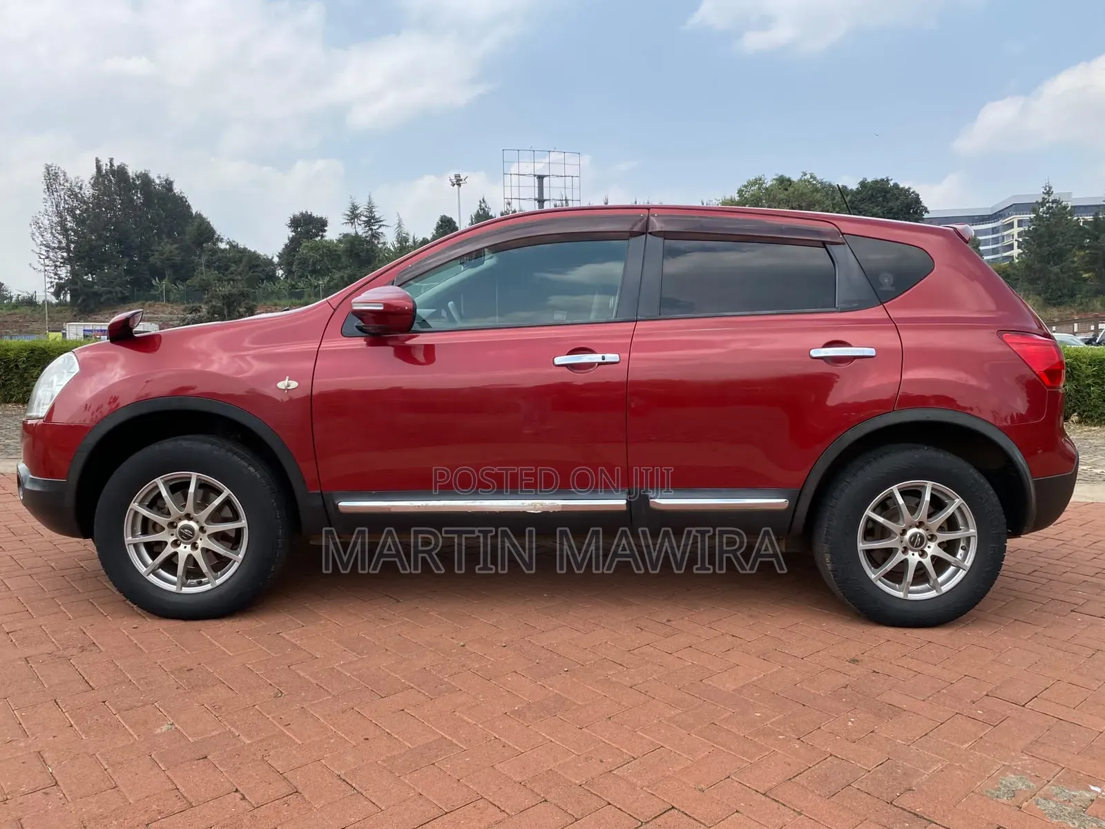 Nissan Dualis 2011 Red