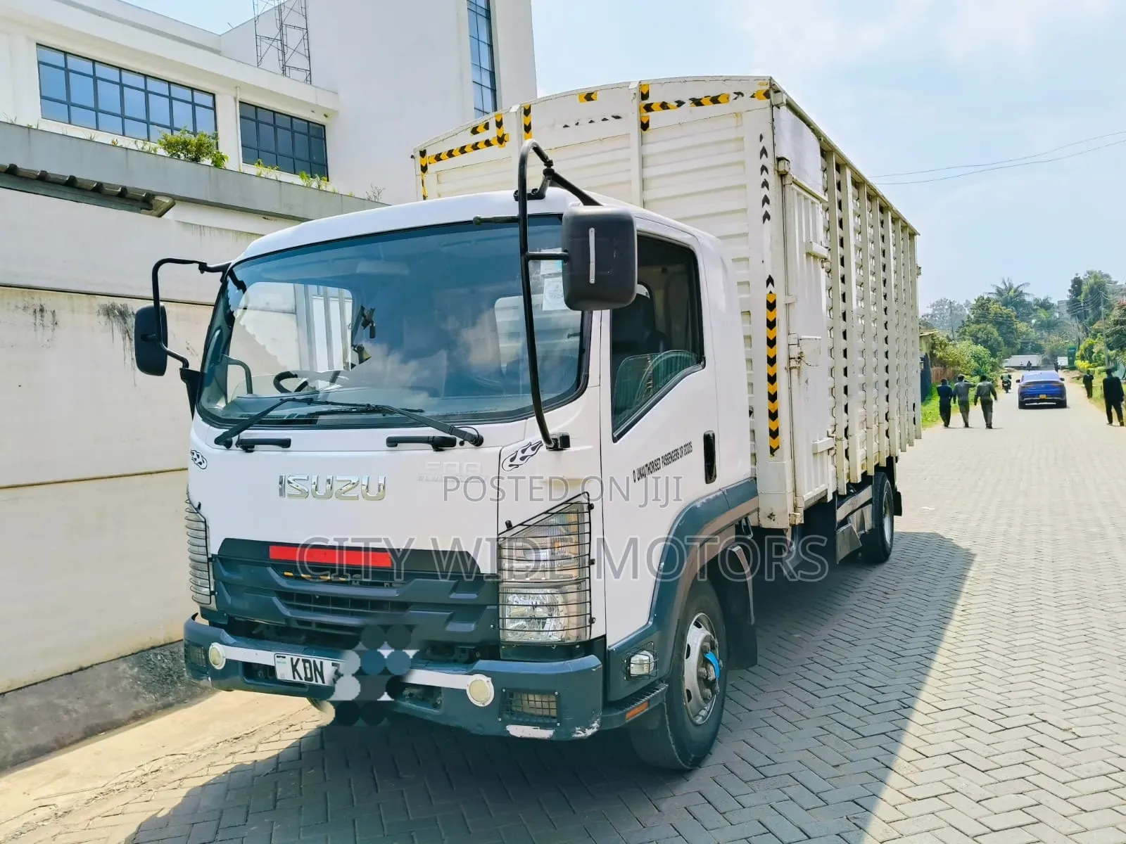 ISUZU FRR 90 Model 2022