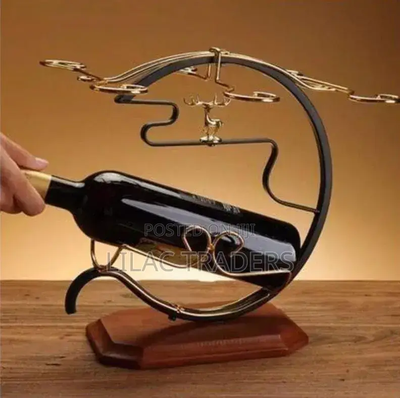 *Golden Deer Wine Rack Set With 6 Tot Glasses