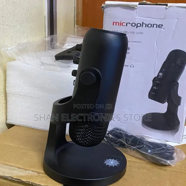 Studio-Quality Audio Table Microphone With Voice Cancellation