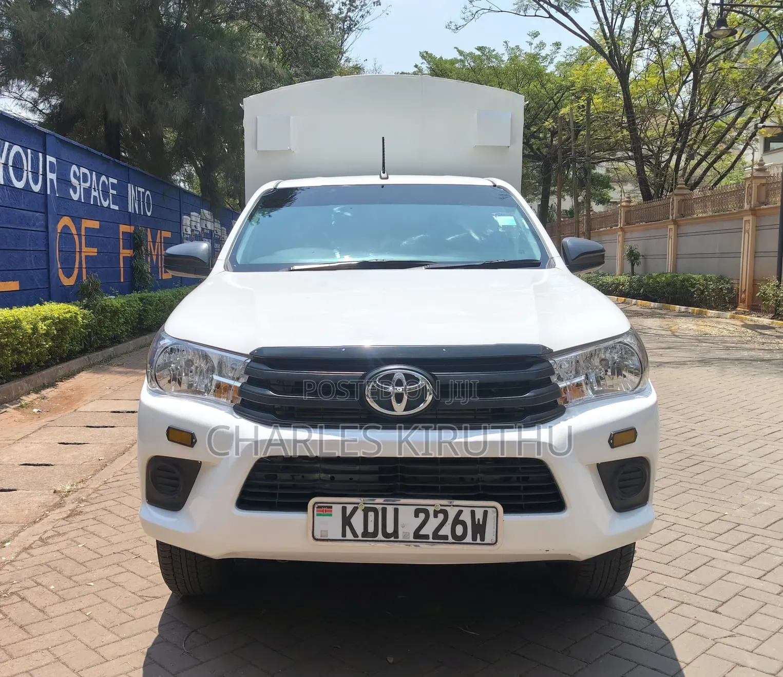 New Toyota Hilux 2025 White