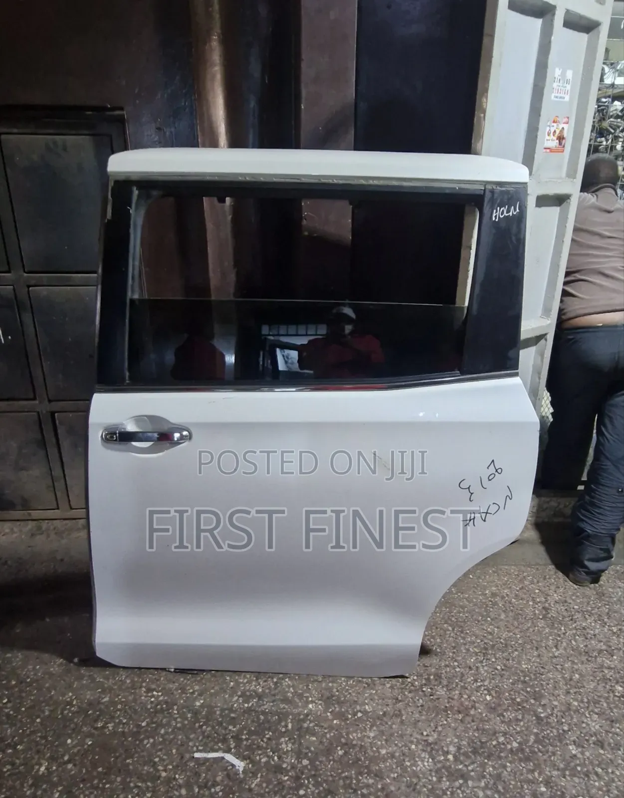 Toyota Noah/ Voxy 2016 Complete Doors