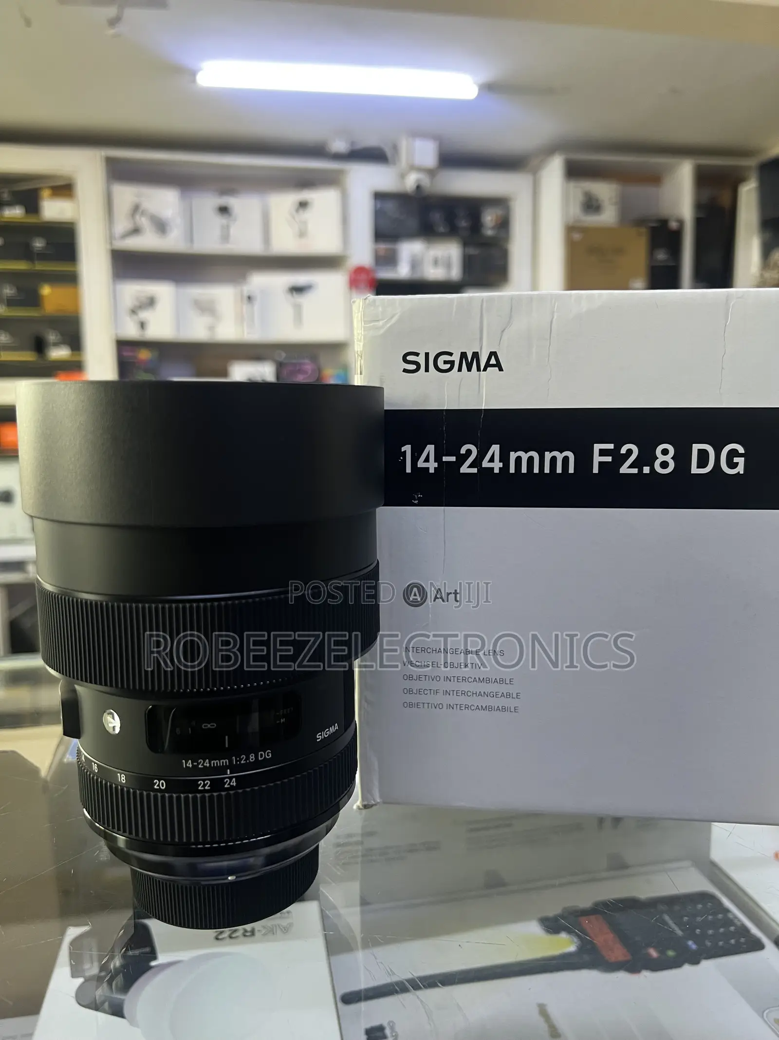Sigma 14-24mm F/2.8 DG HSM Art Lens for Nikon F