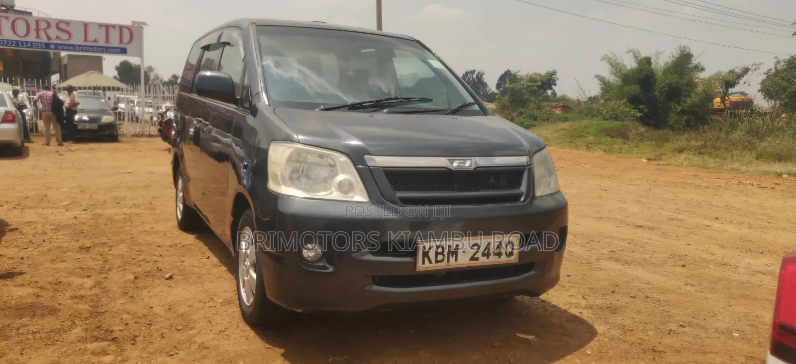 Toyota Noah 2003 Black