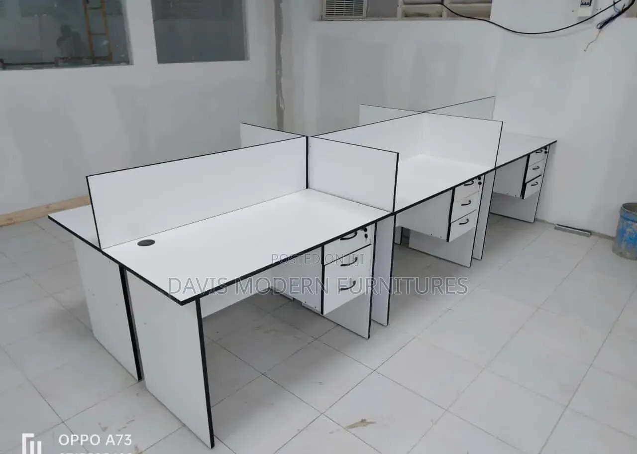 Cubicles Desk