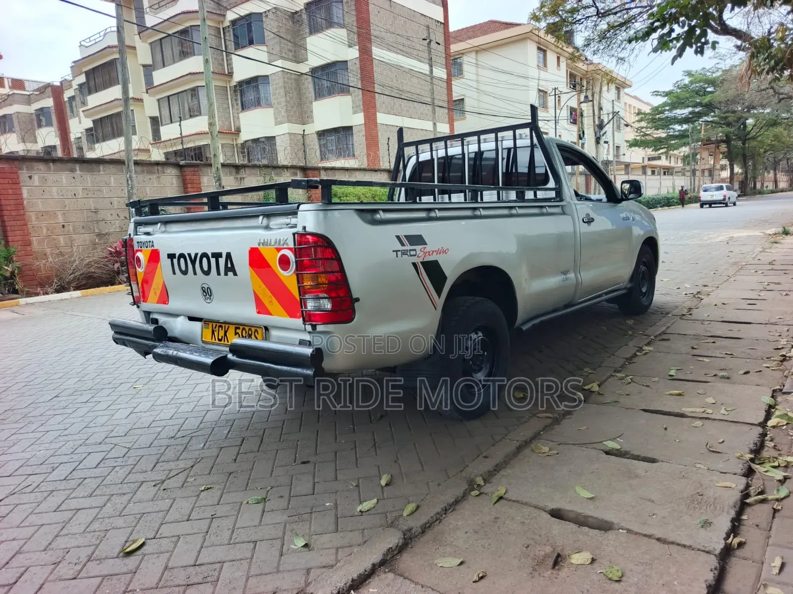 Toyota Hilux 2.5 D-4D SRX 2009 Silver