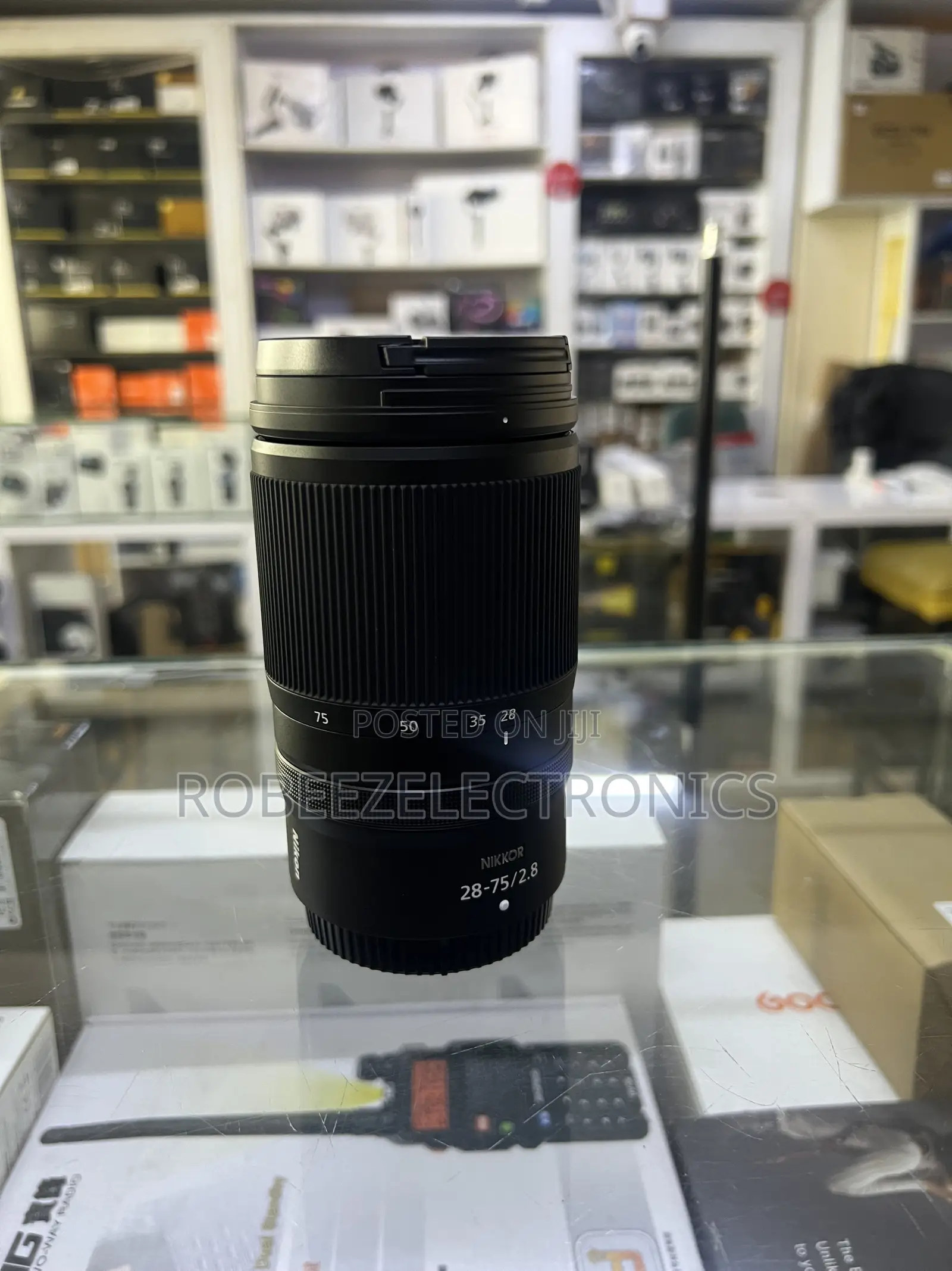 Nikon NIKKOR Z 28-75mm F/2.8 Lens