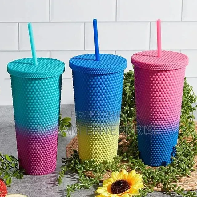 *800ml Studded Tumbler With Lid and Straw