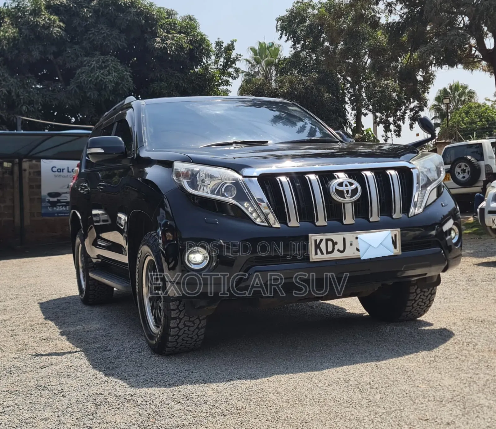 Toyota Land Cruiser Prado 2017 Off white