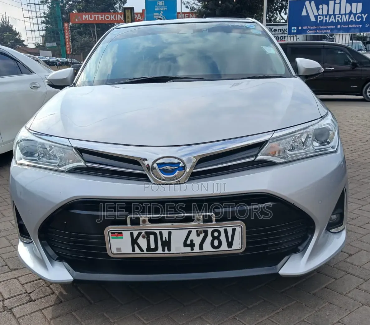 Toyota Axio 2018 Silver