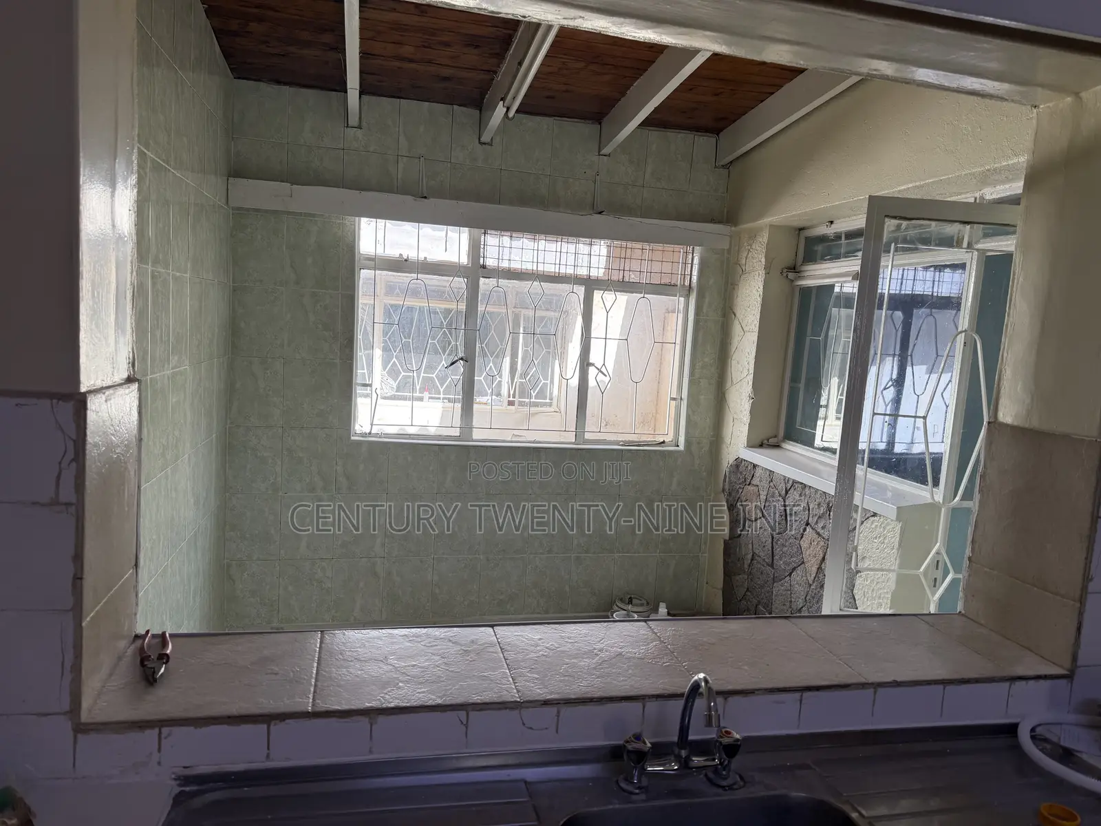 4bdrm Bungalow in 5Th Parklands Estate for rent