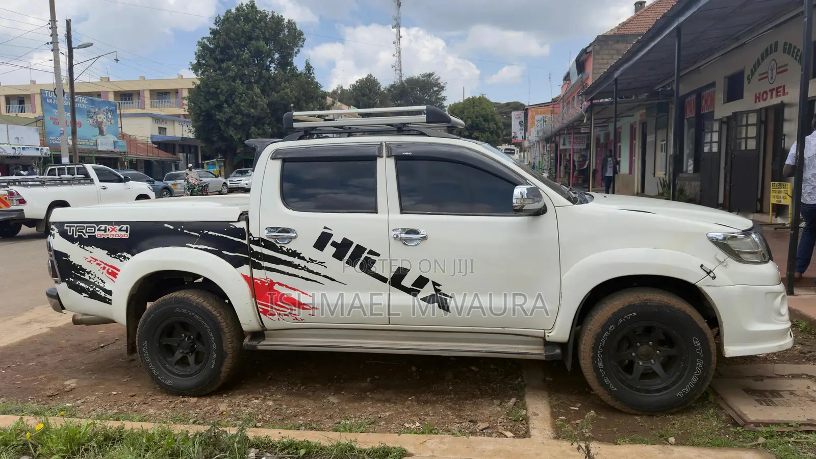Toyota Hilux SR5 4x4 2013 White