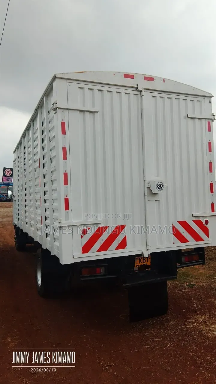 Mitsubishi FH Truck on Sale