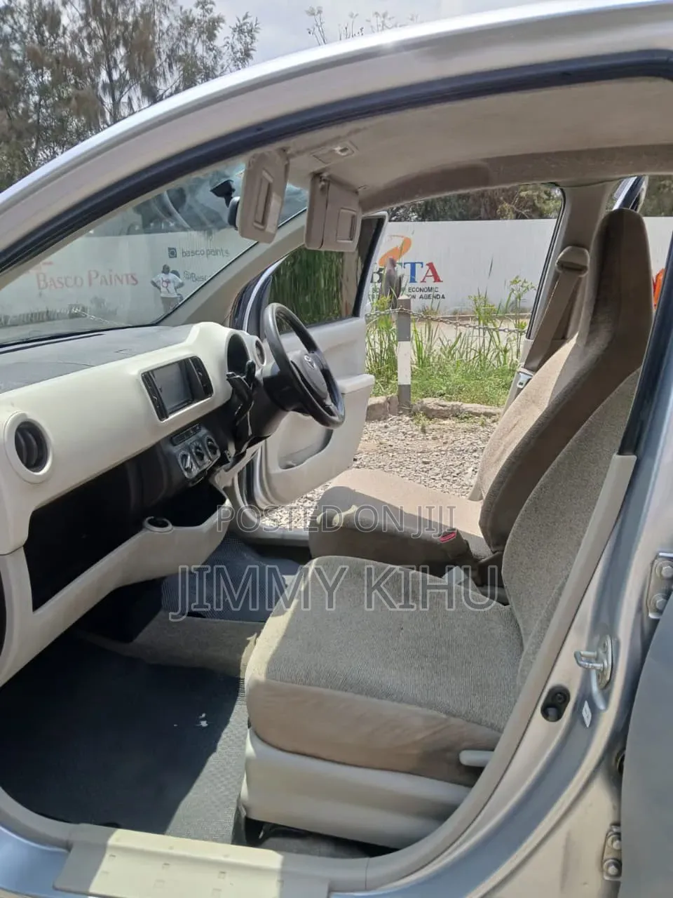 Toyota Passo 2014 Silver