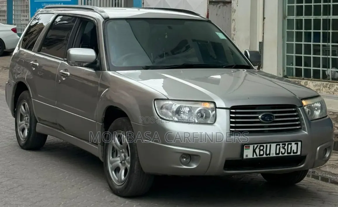 Subaru Forester 2006 Silver