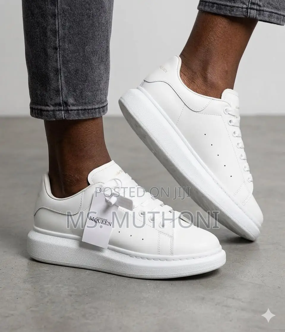 Sleek Alexander Mc.Queen Oversized Sneakers Size 40-45