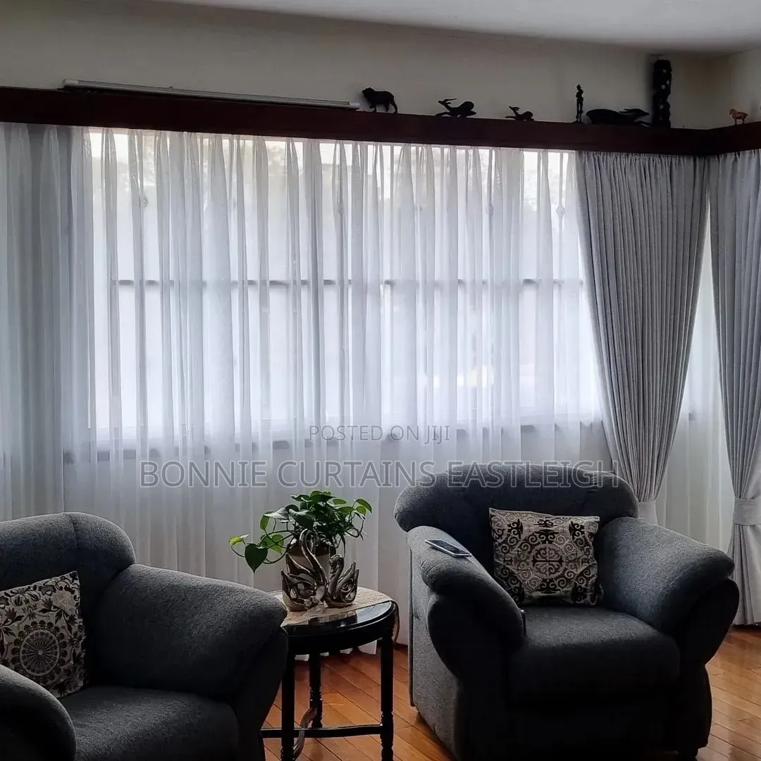 White Modern Curtains for Living Rooms and Dining Rooms