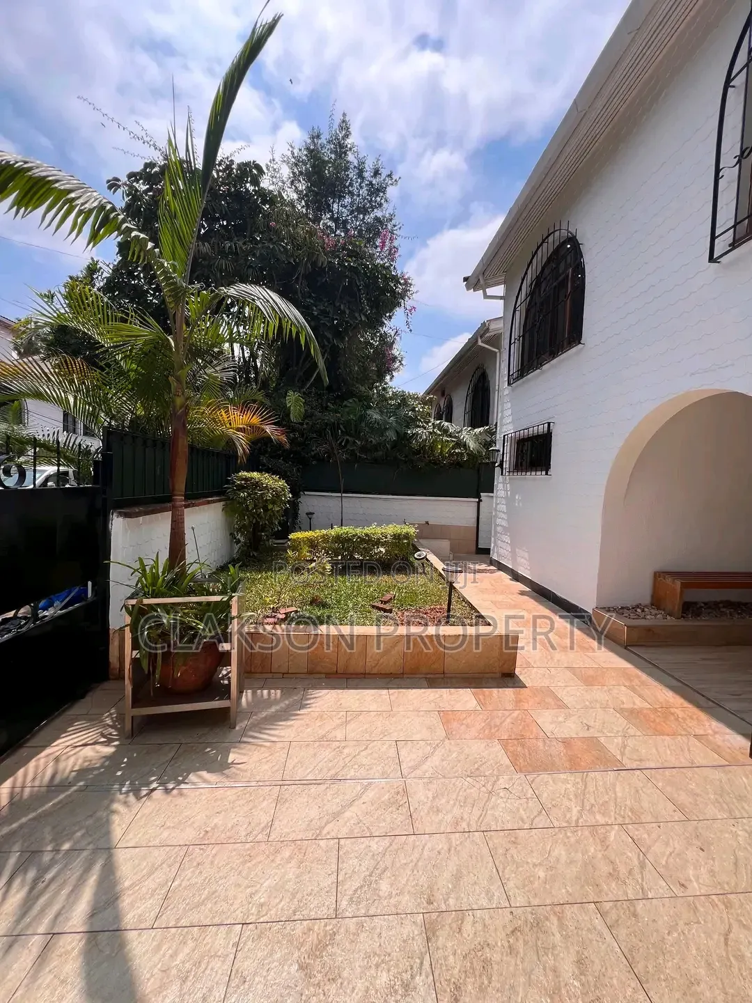4bdrm Townhouse / Terrace in Kileleshwa for rent