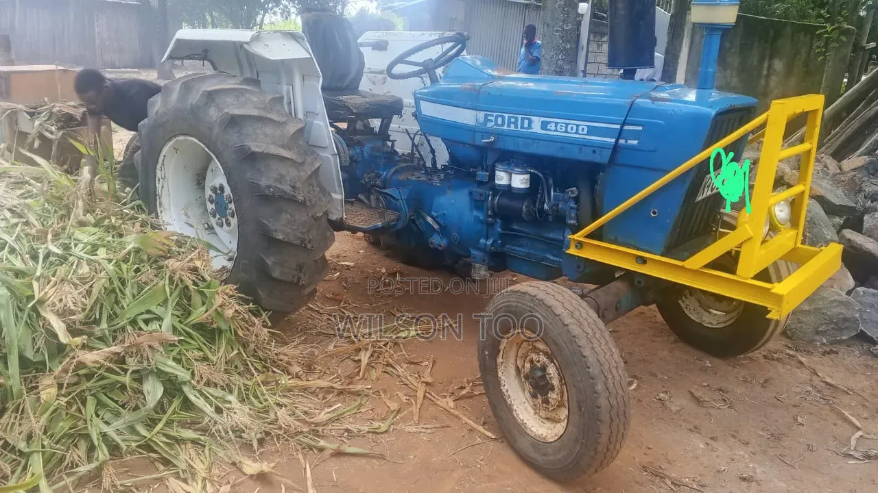 Ford 4600 Tractor