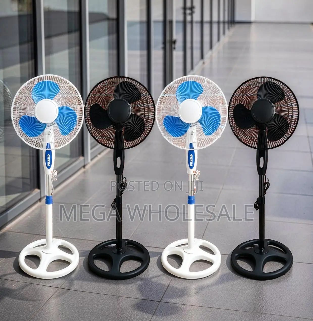 Full Oscillation, Quiet Cooling 16′′ Electric Stand Fan