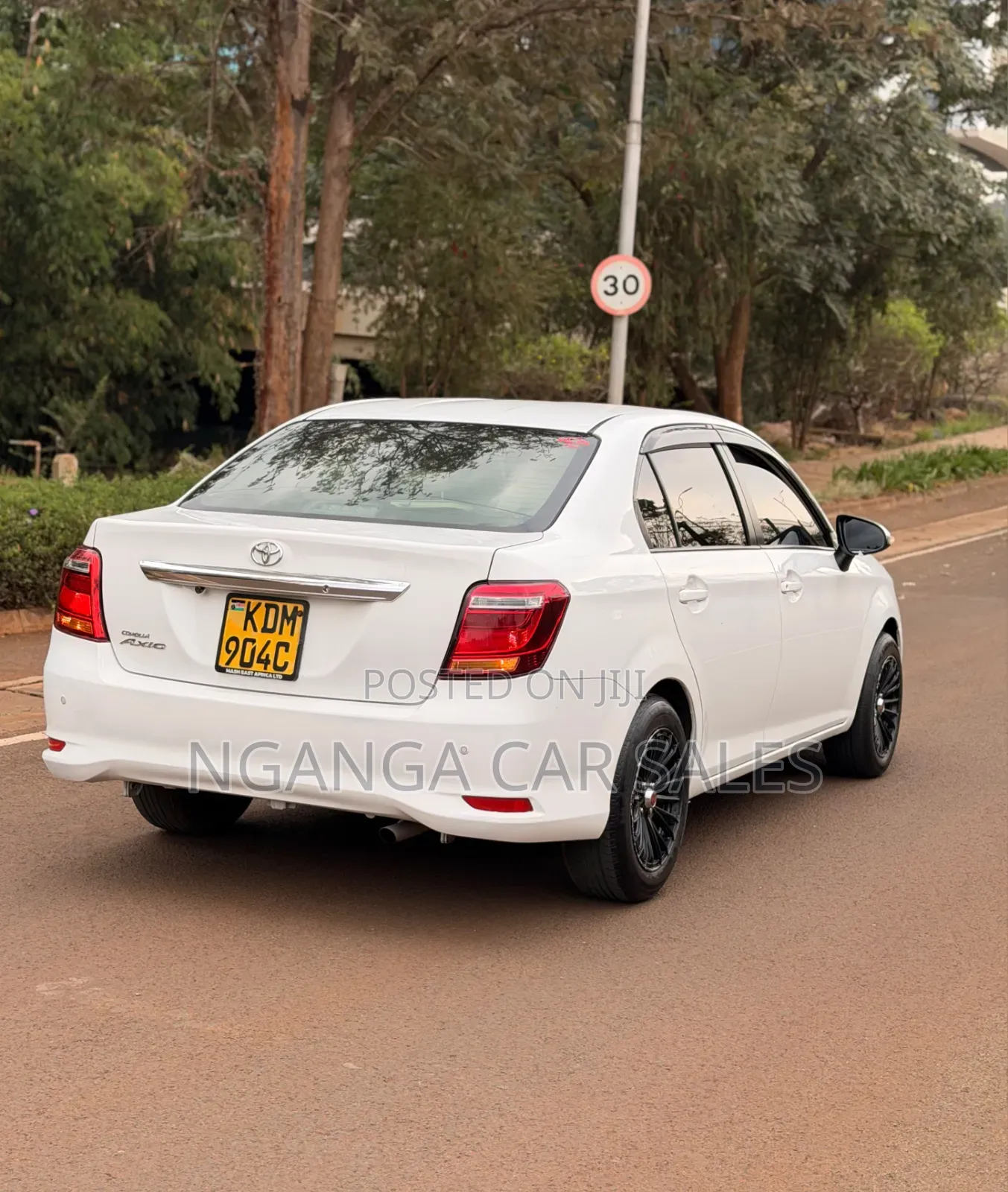 Toyota Axio 2016 White