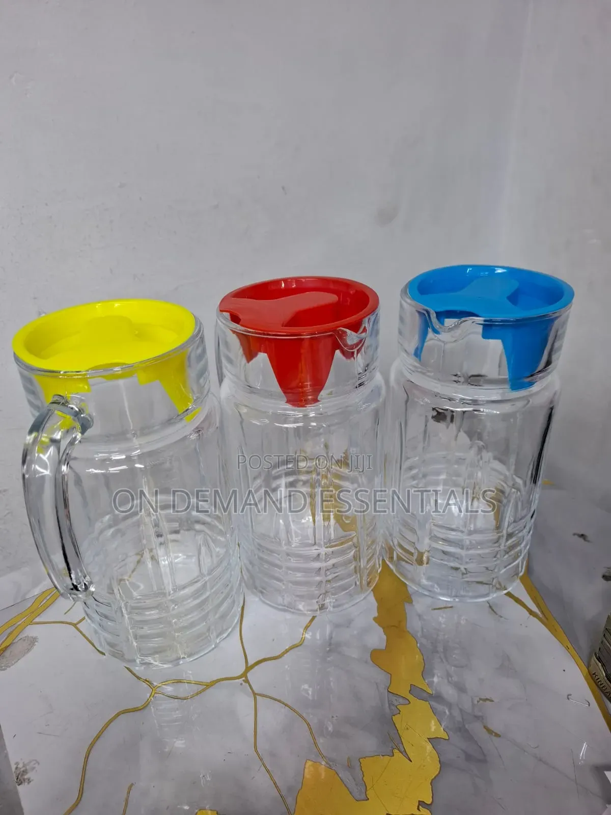 Glass Jug With Plastic Lid
